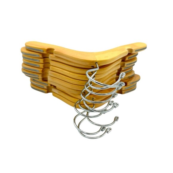 Kids Non-Slip Wood Hangers Set of 10 - Picture 3 of 4